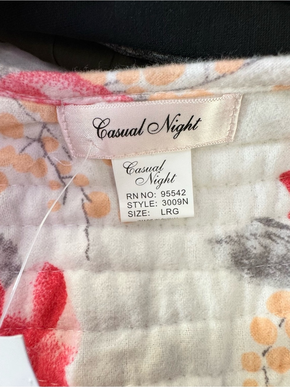 Floral Coral and White Quilted Robe - Picture 10 of 13